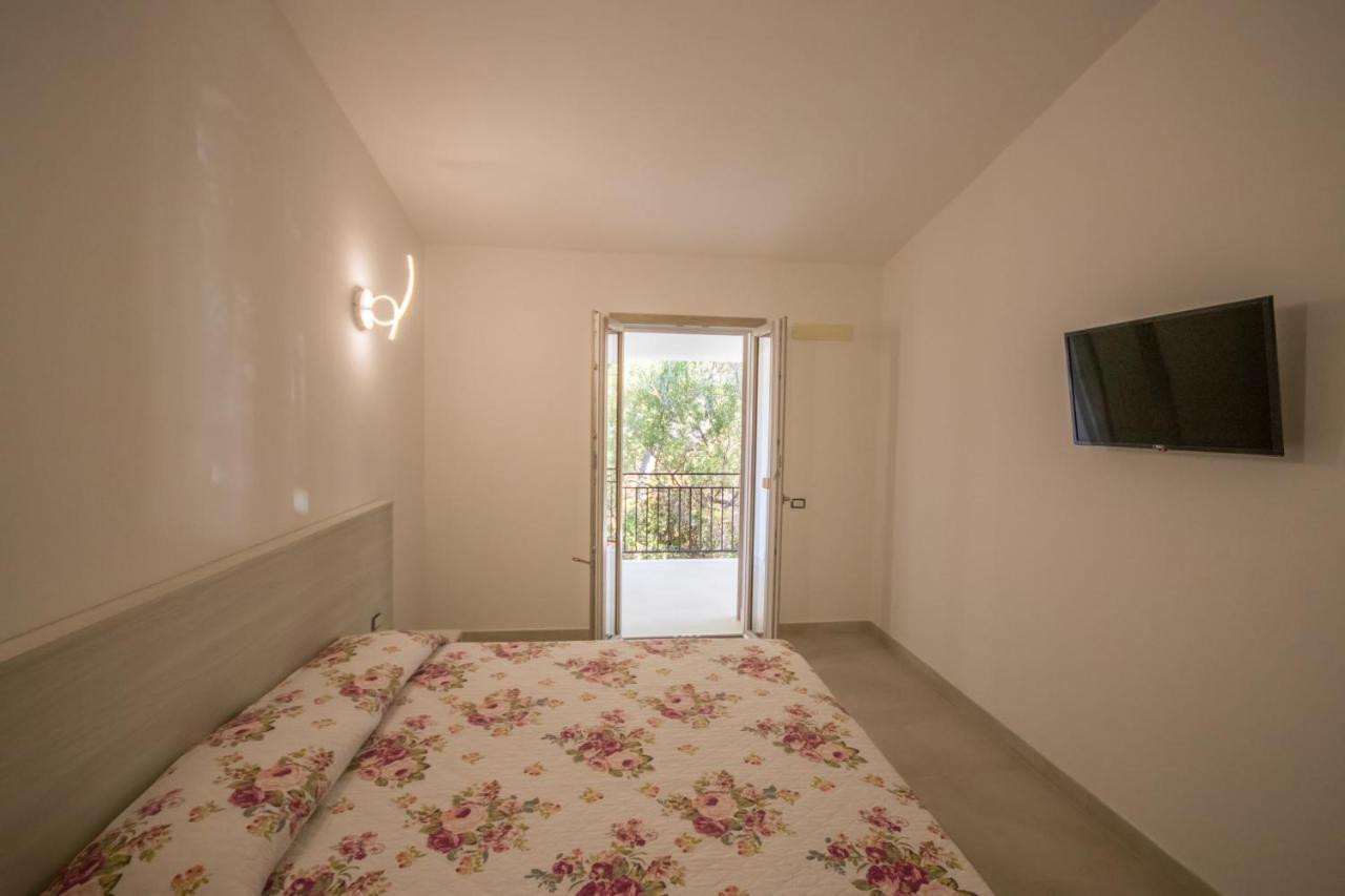Conghiglia Nord Apartment Cala Gonone Exterior foto